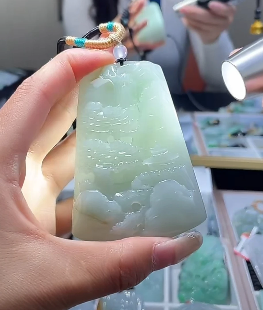 天然缅甸翡翠A货