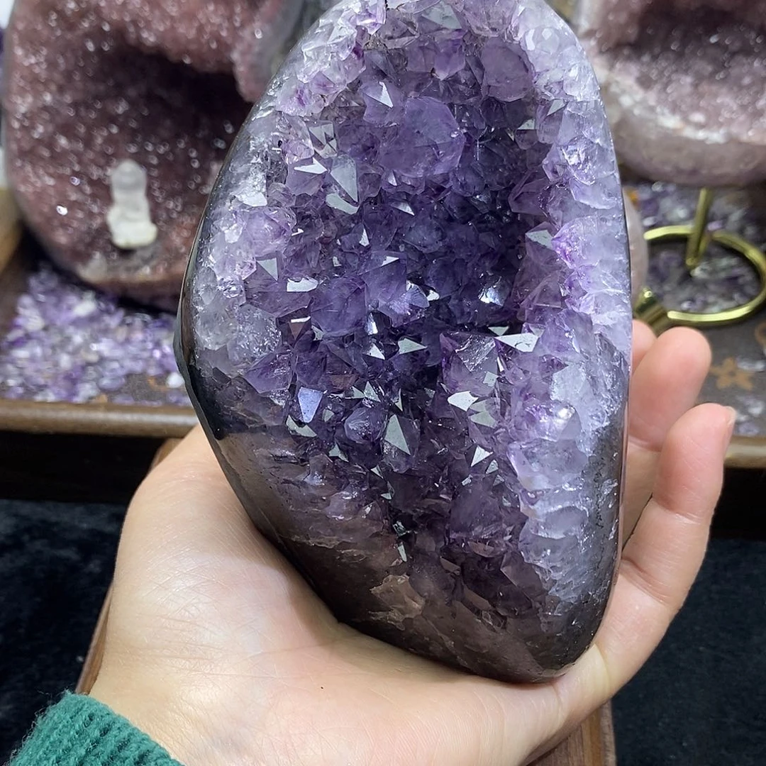 未镶嵌紫晶大型摆件（非配饰）