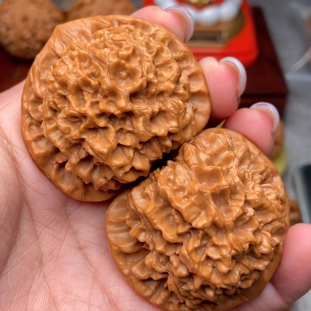 文玩核桃把件精品大官帽48