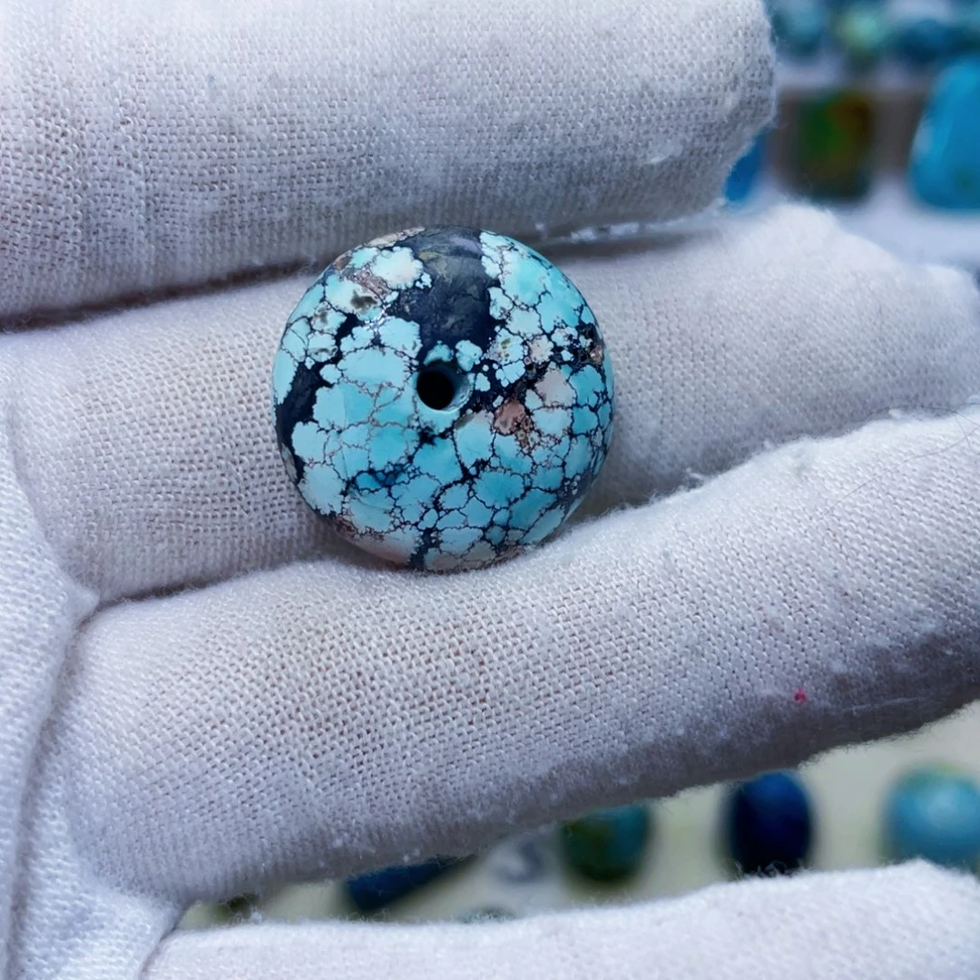 绿松石未镶嵌饰品