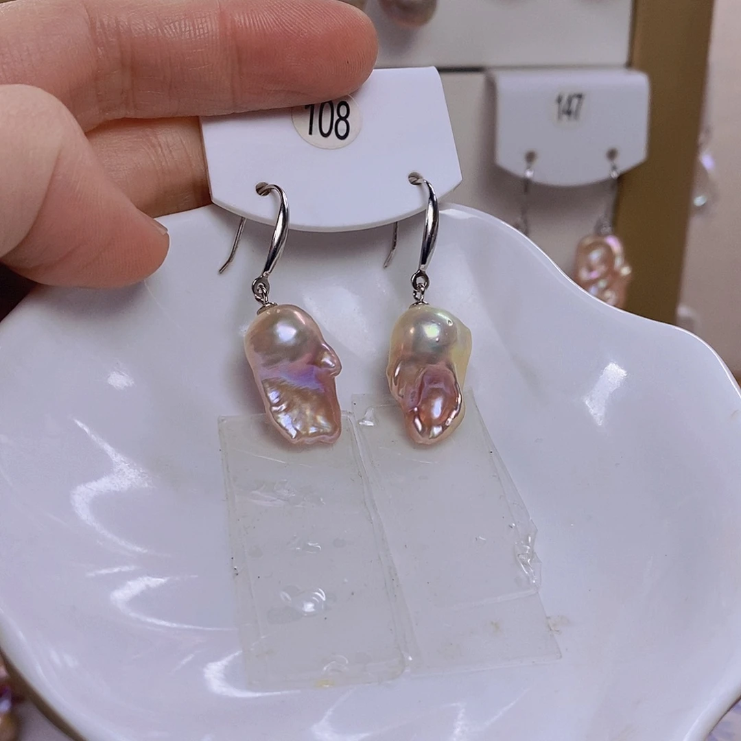 合金无925银配彩巴耳饰