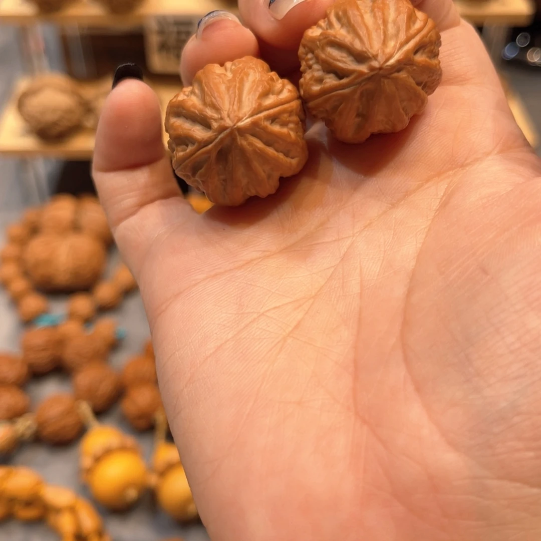 桃核把件莲花佛手