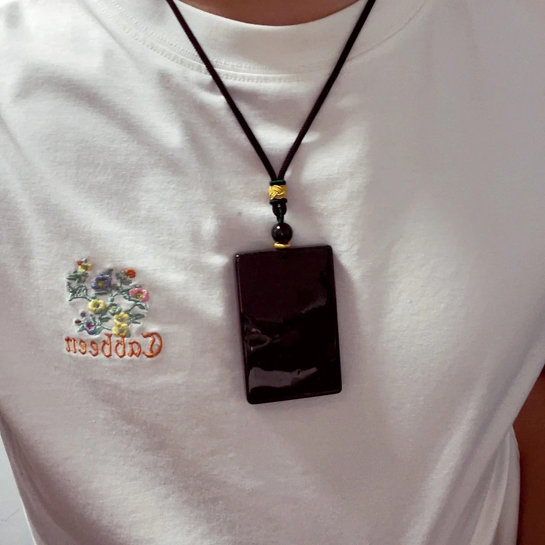 翡翠未镶嵌颈饰先检后发一物一证