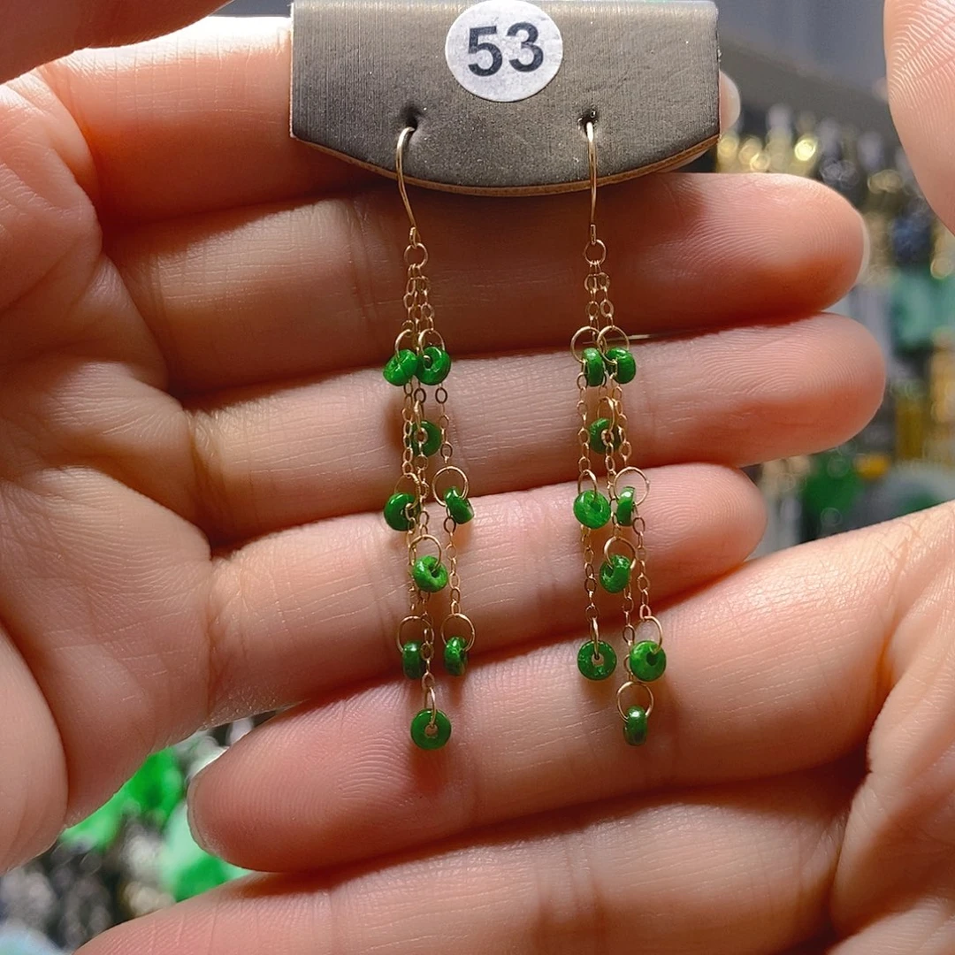 18K金镶嵌翡翠耳饰翡翠