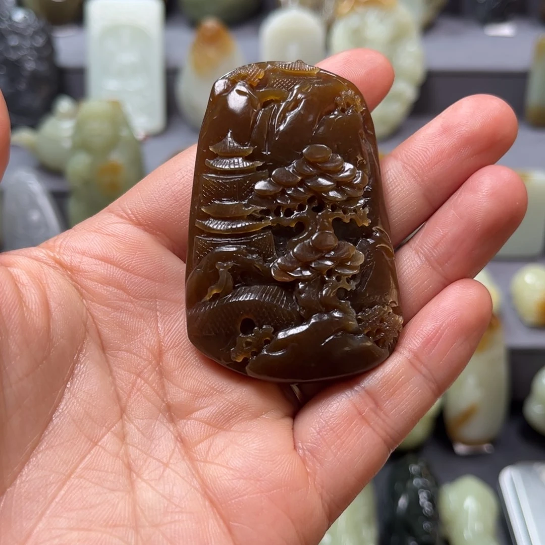 和田玉颈饰未镶嵌