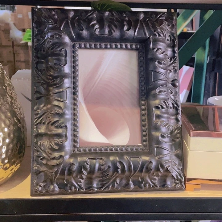 陶瓷花瓶，部分微瑕