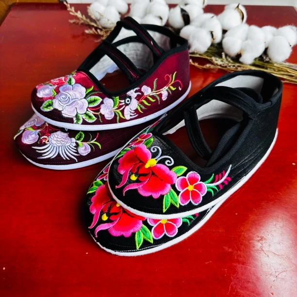 鞋面鞋帮/上底/民族风千层底女布鞋平底绣花鞋老北京布鞋半成品