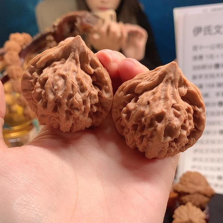 文玩核桃吊坠42 龙门涧全品