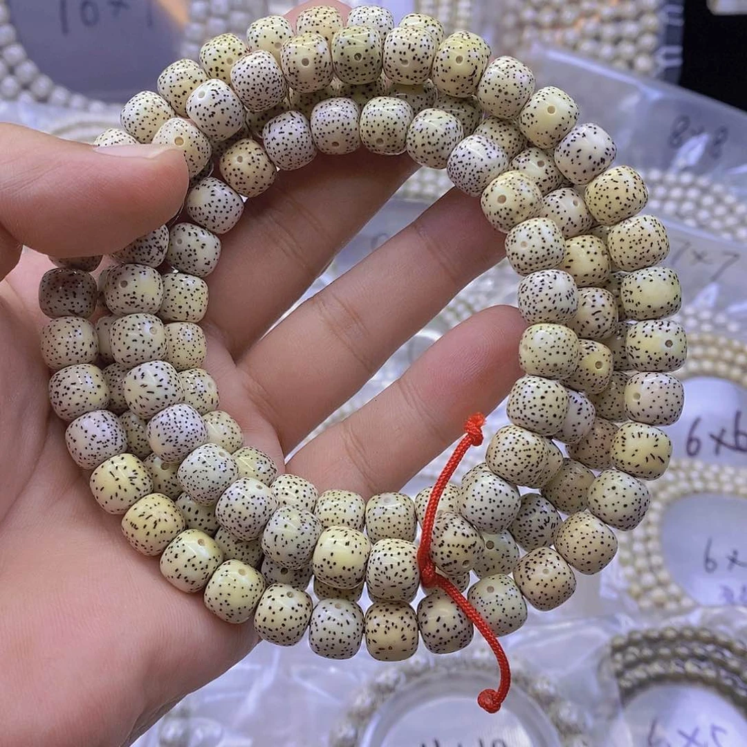 手串星月菩提王**！星月