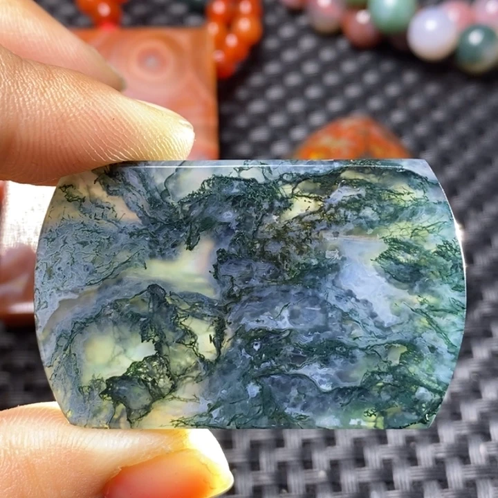 玛瑙/玉髓颈饰未镶嵌娃*