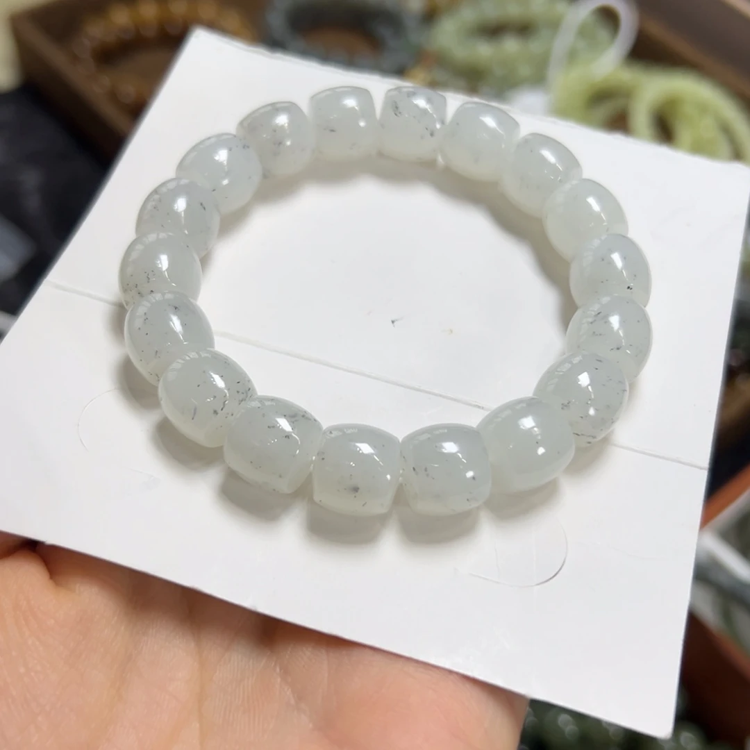 和田玉未镶嵌手串