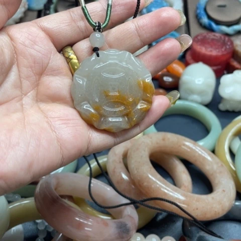 合金石英质玉（黄龙玉）手链桔*红