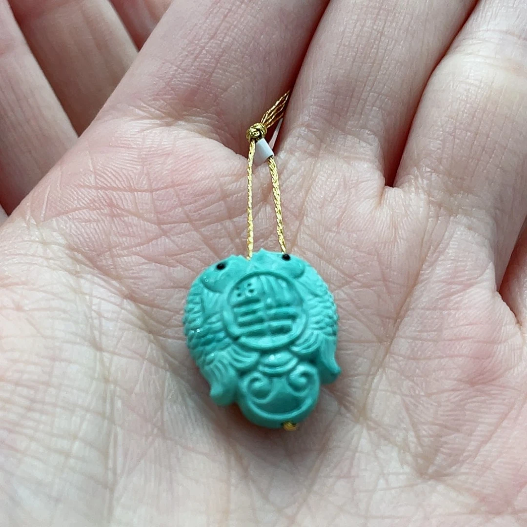 绿松石颈饰未镶嵌