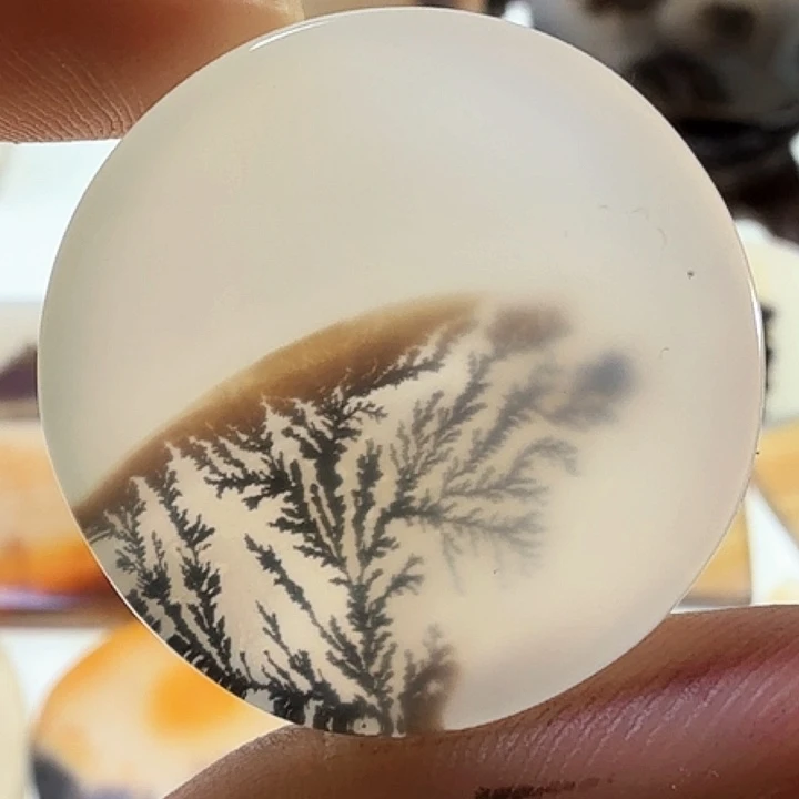 玛瑙/玉髓未镶嵌珠宝半成品