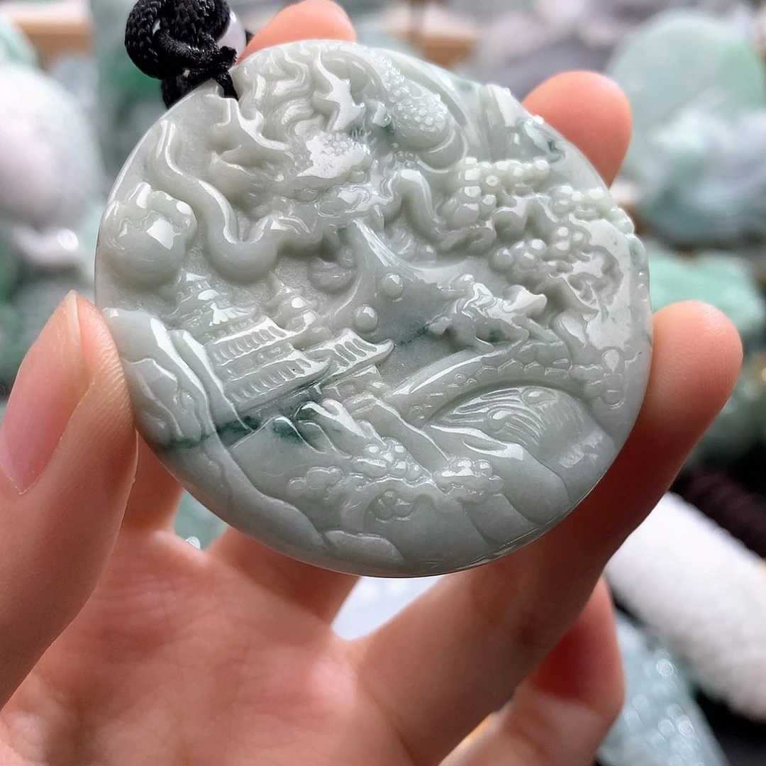 吊坠(不含链)未镶嵌翡翠