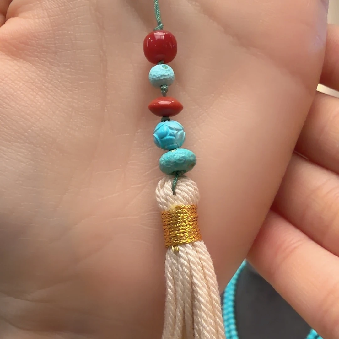 绿松石未镶嵌颈饰