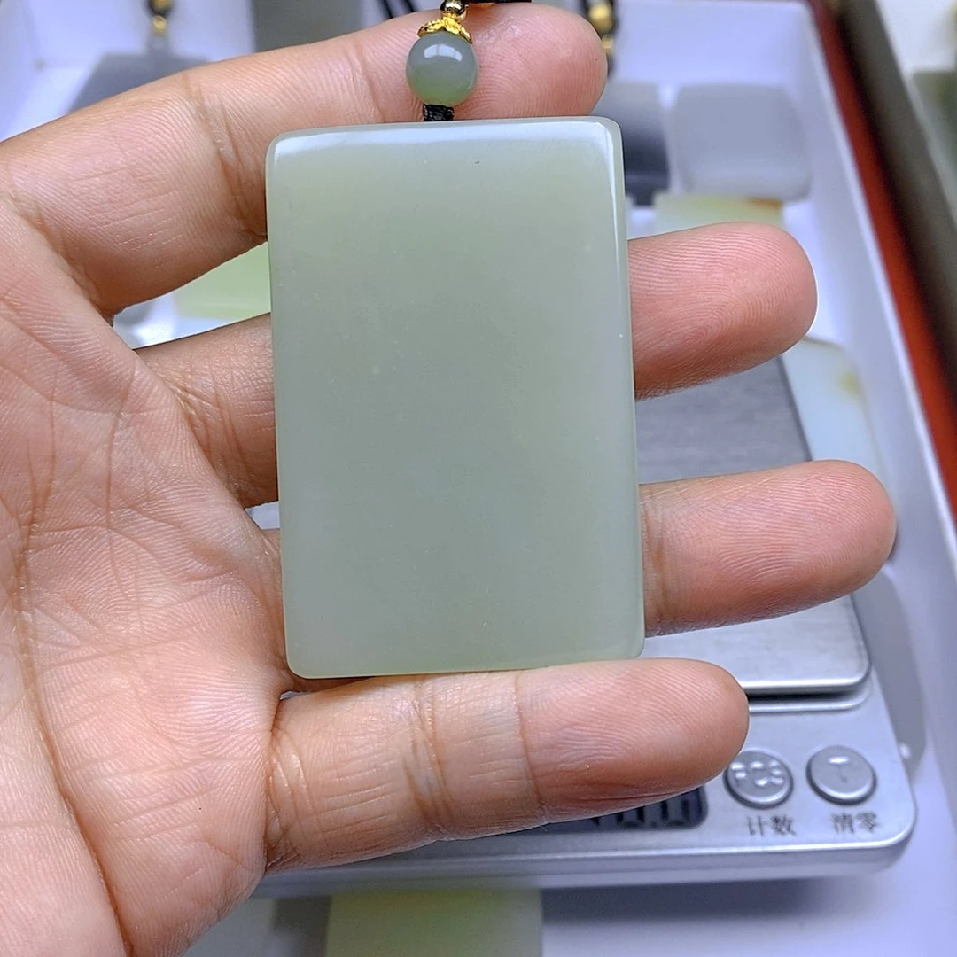 和田玉颈饰未镶嵌代*友