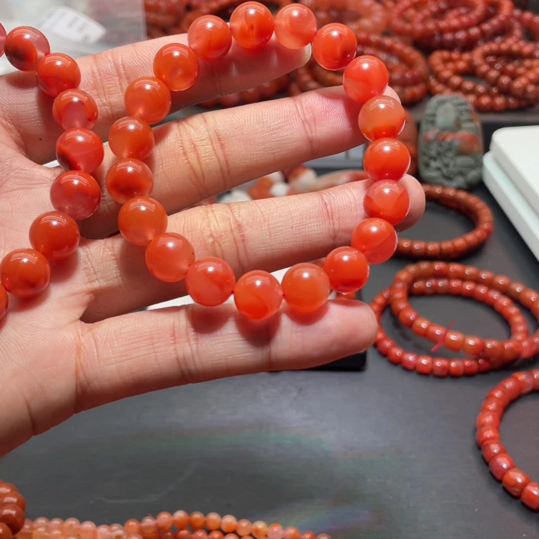 南红玛瑙手链未镶嵌