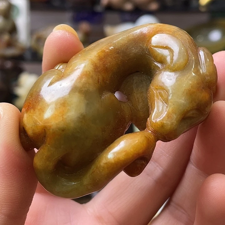 和田玉（糖玉）未镶嵌颈饰