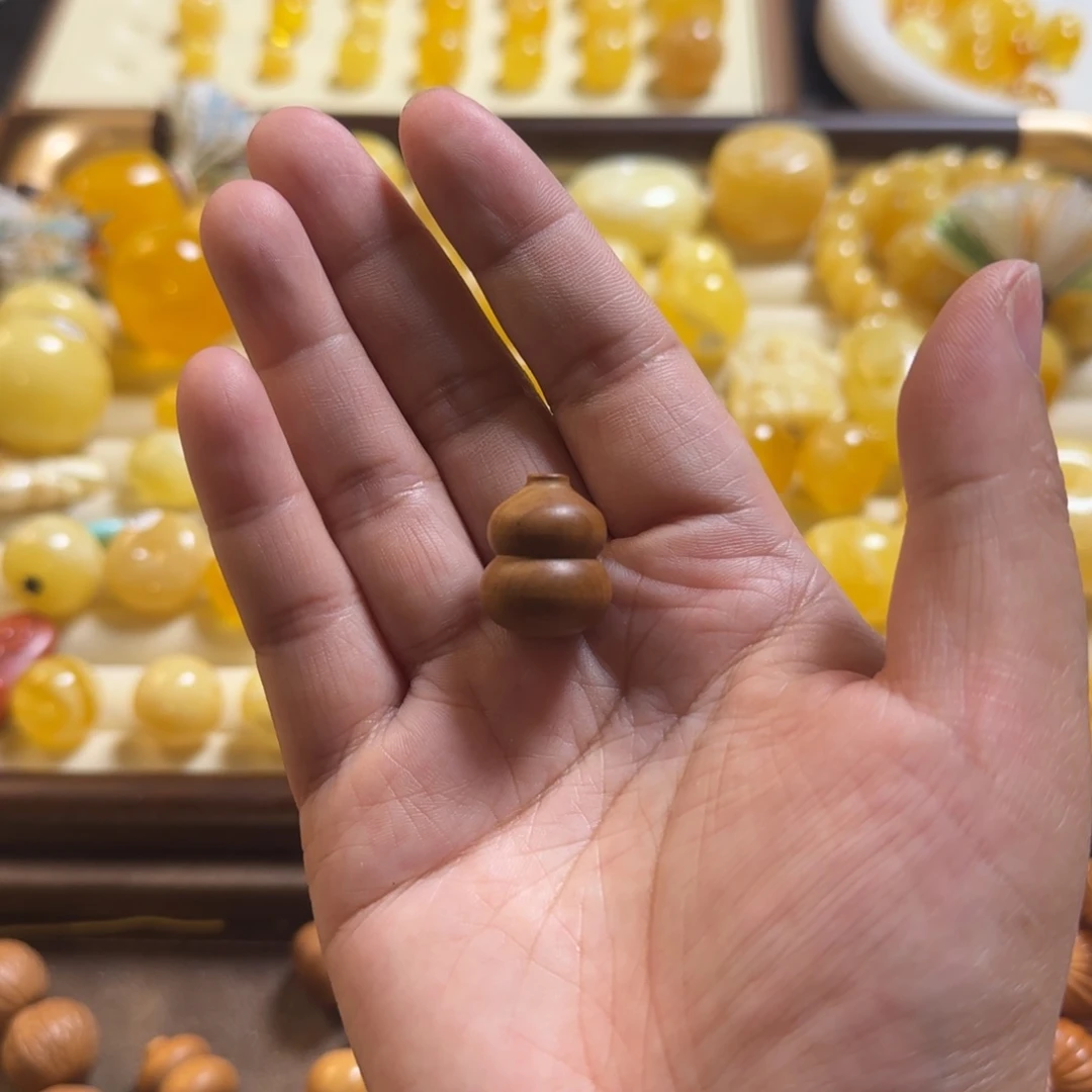 吊坠猴头核桃葫芦