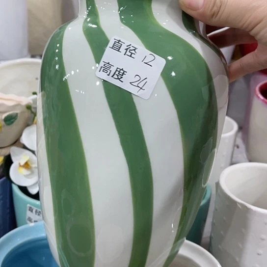 多肉绿植陶瓷花盆9.9包邮，有孔