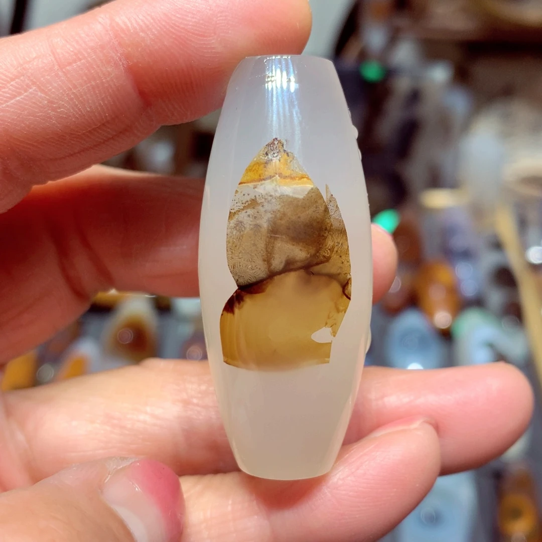 玛瑙/玉髓颈饰未镶嵌