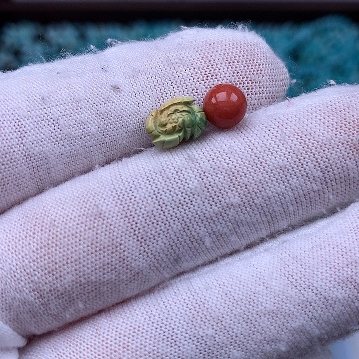 南红玛瑙未镶嵌珠宝奇石