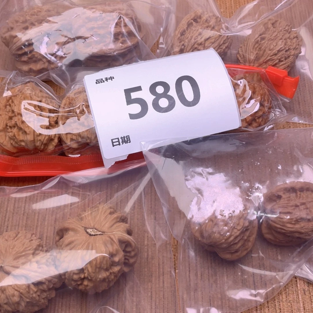 文玩核桃把件580号6对