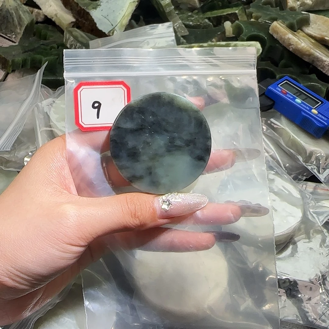 和田玉未镶嵌珠宝半成品