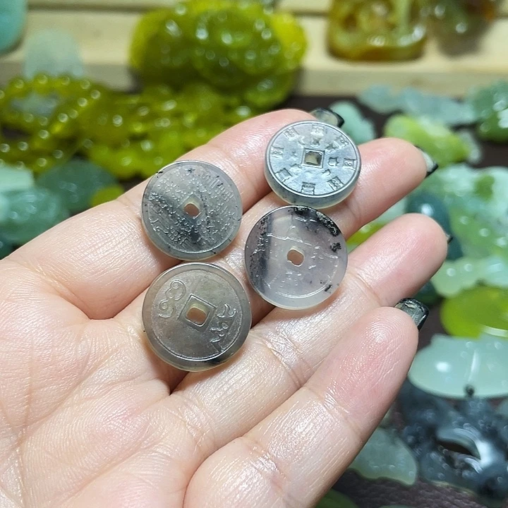 蛇纹石玉合金颈饰