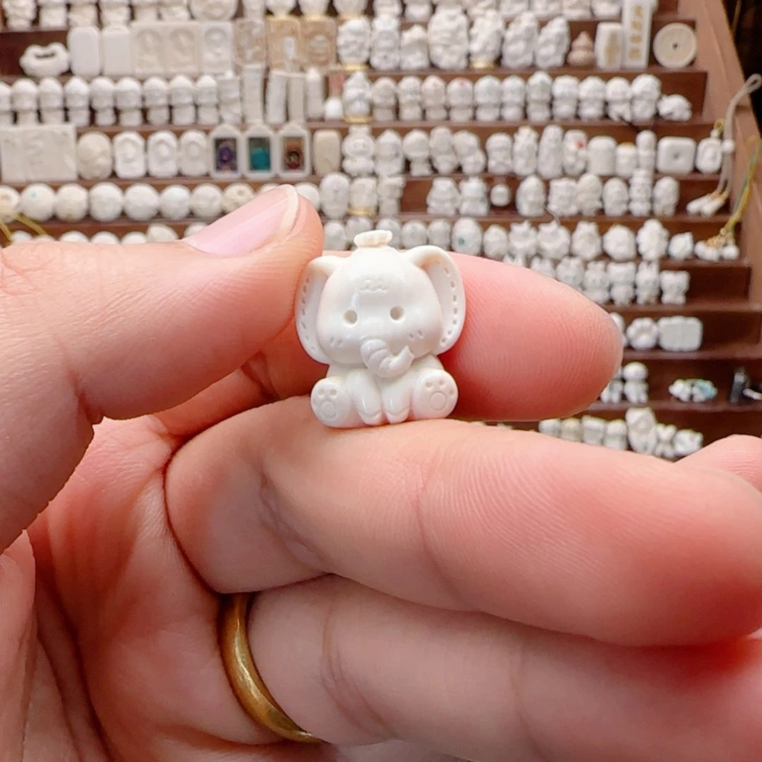 谭***吃猛犸象牙其他布偶象大号