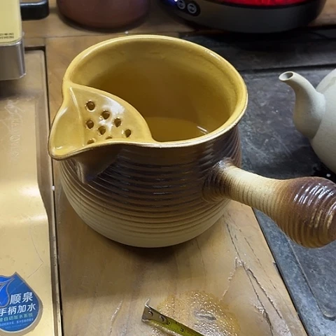 微瑕，明火，1L，底部冰裂纹