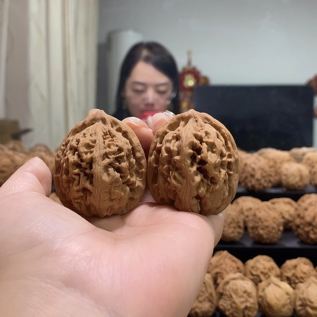 把件文玩核桃40凤凰台有水尖