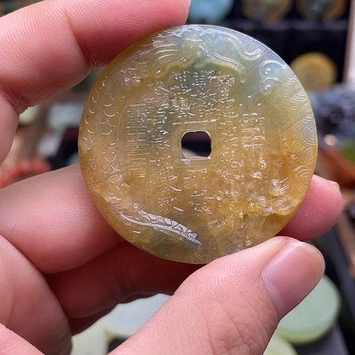 蛇纹石玉挂件合金