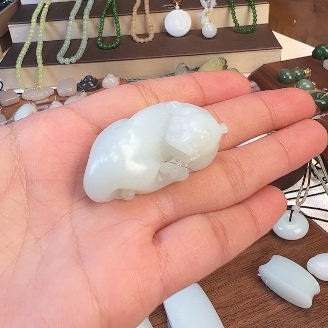 和田玉未镶嵌吊坠(不含链)