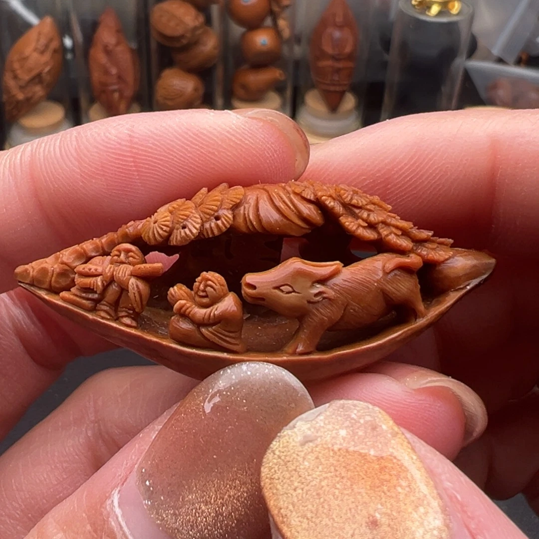 橄榄核吊坠核舟记