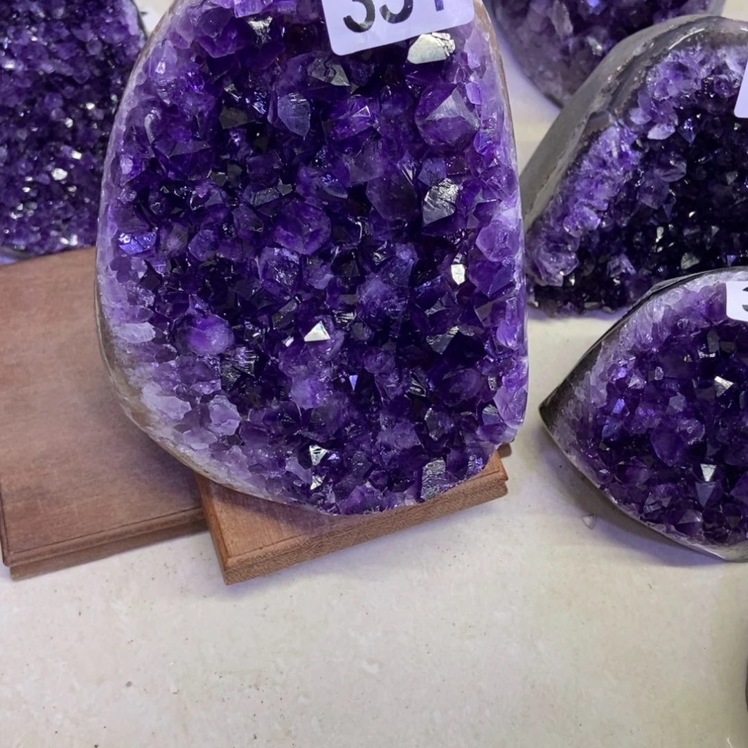 顺***顺大型摆件（非配饰）未镶嵌紫晶