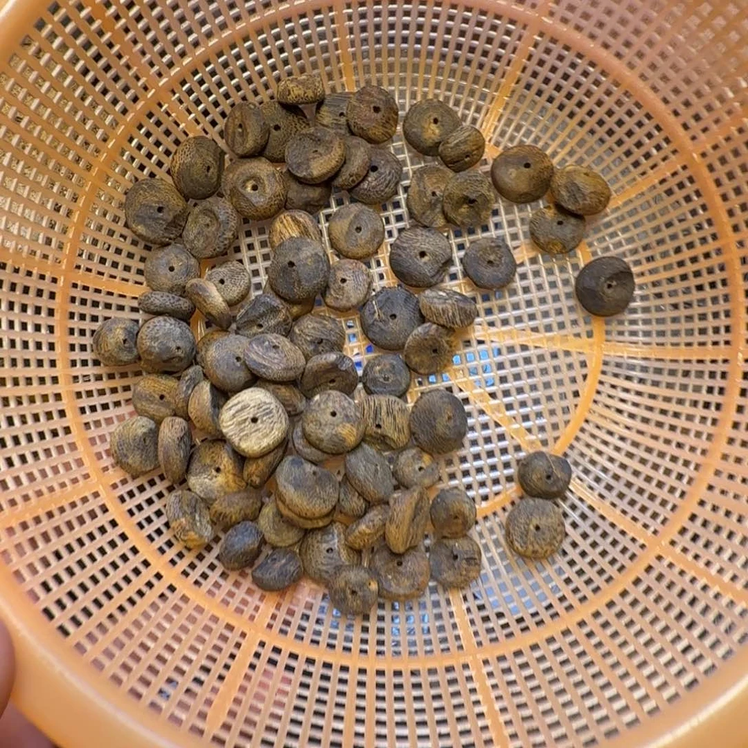 麦***子沉香块料沉香块料壳子29克