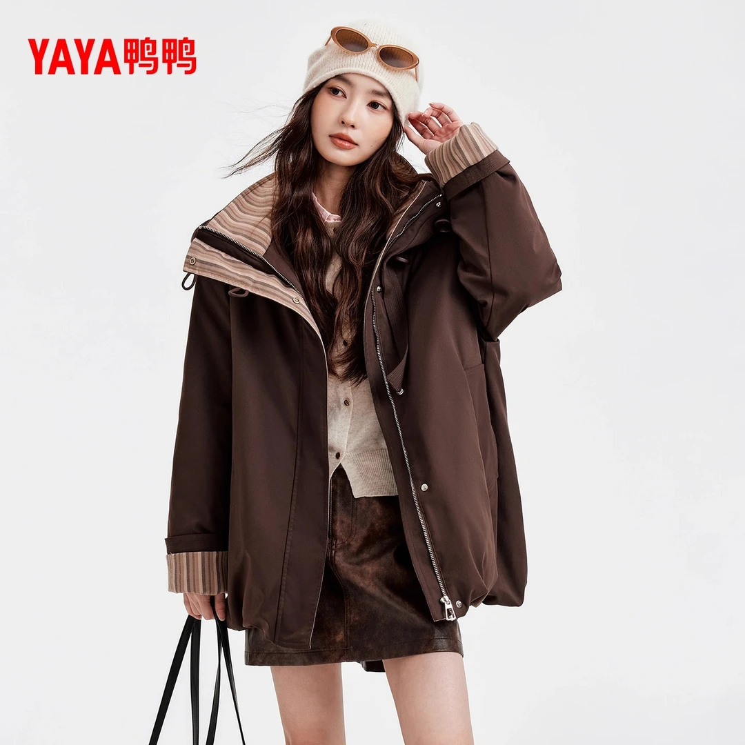 鸭鸭运动短款羽绒服女士连帽2025冬季新款拼接休闲百搭保暖外套潮