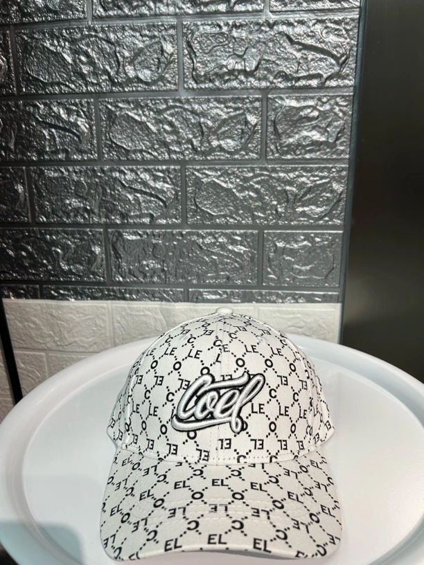 经典字母时尚设计男女儿童，成人，亲子，棒球帽白色鸭舌帽帽子