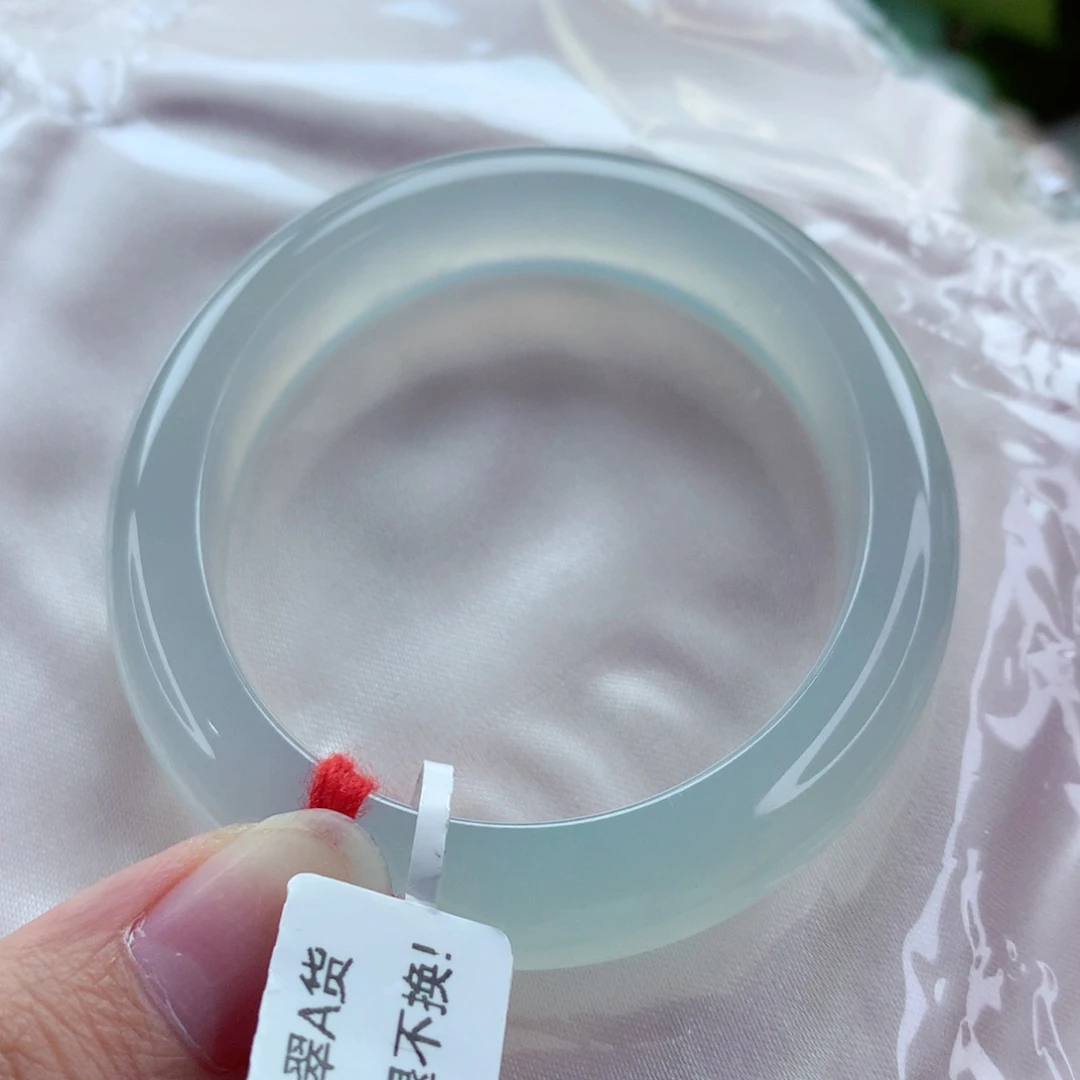未镶嵌手镯（贵妃镯）翡翠冰胶晴绿 双眼皮起光 喵喵
