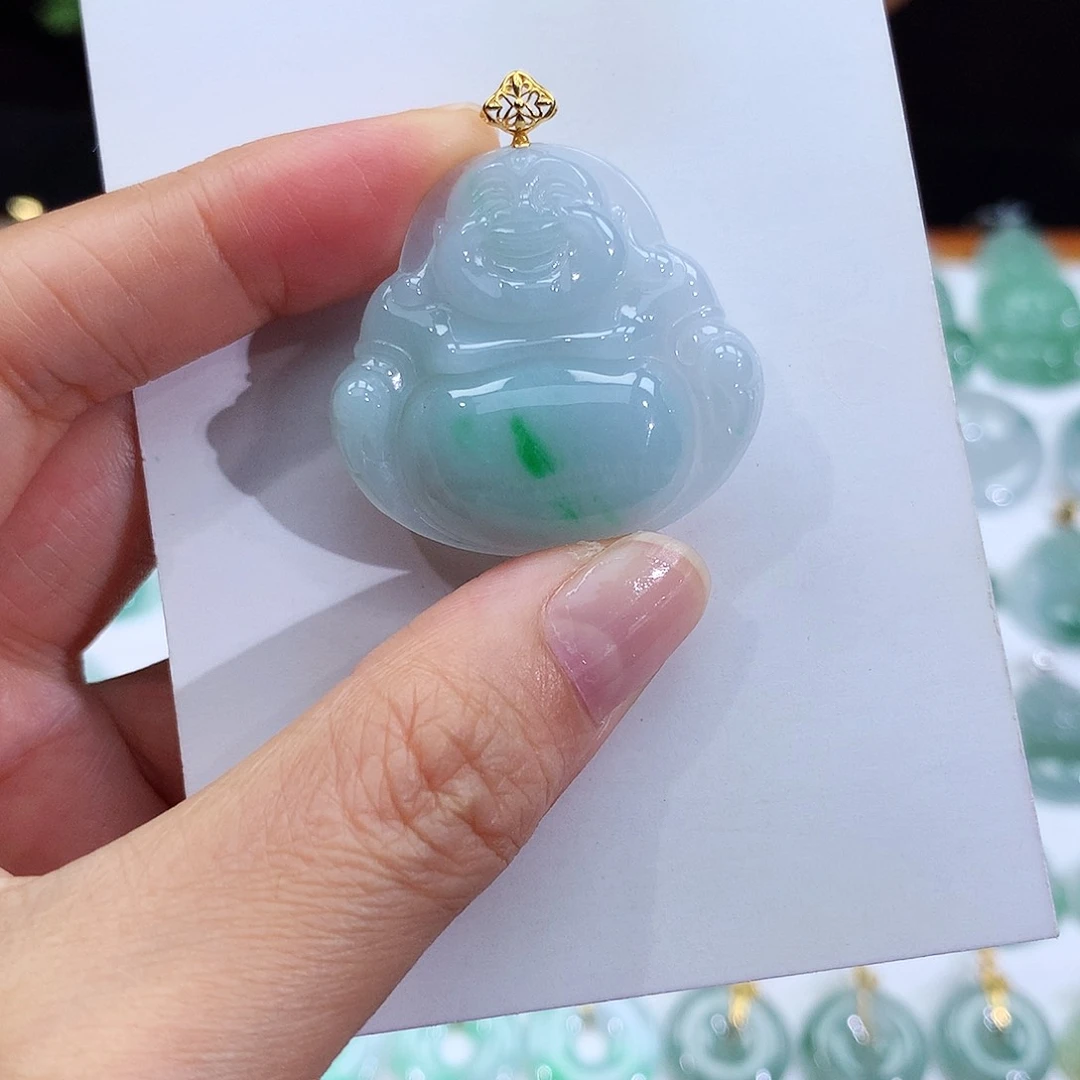 翡翠18K金镶嵌颈饰翡翠吊坠