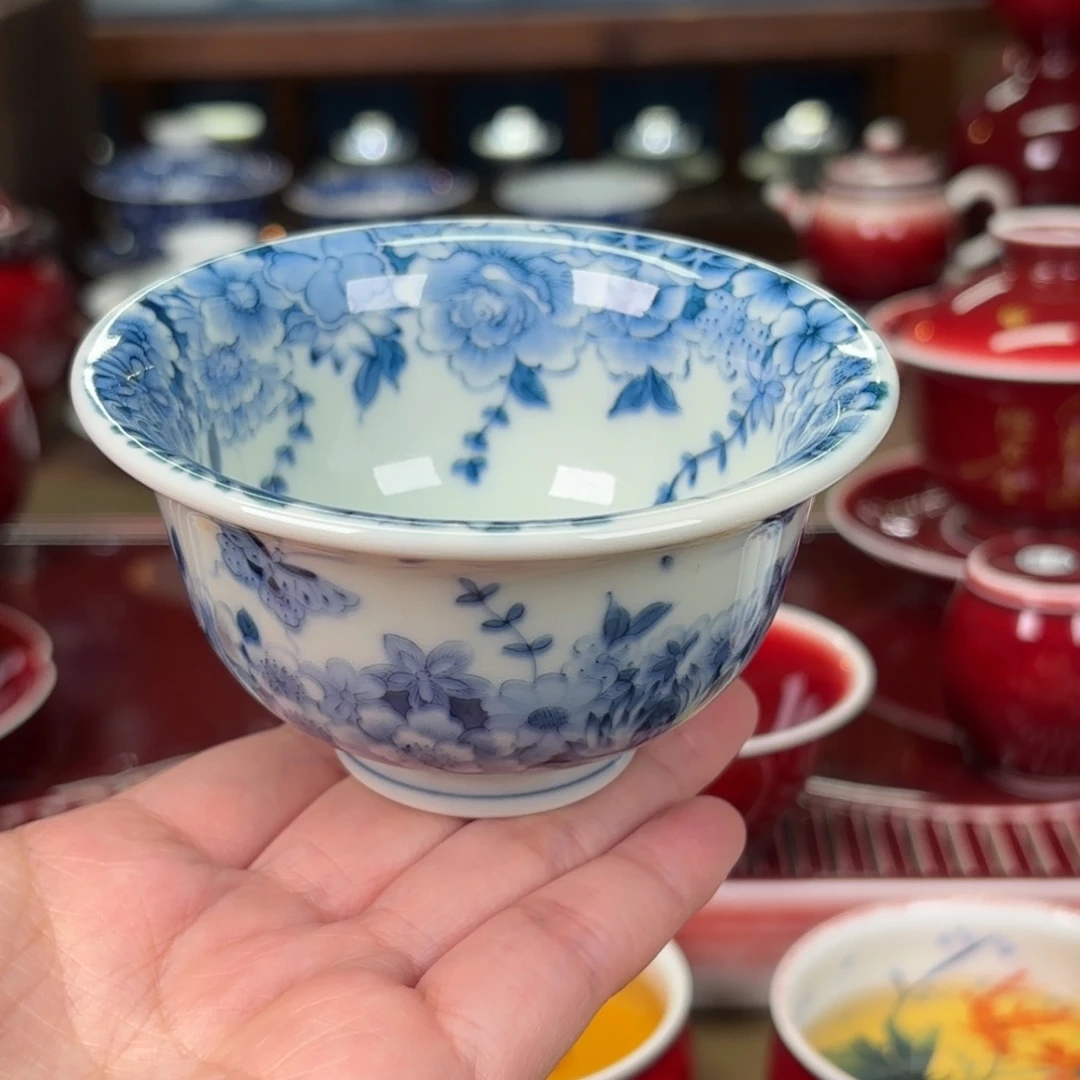 闻轩坊柴窑，万花蝶恋花 压手杯