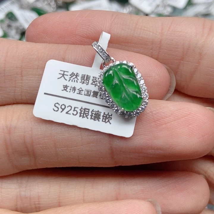 翡翠银S925镶嵌颈饰