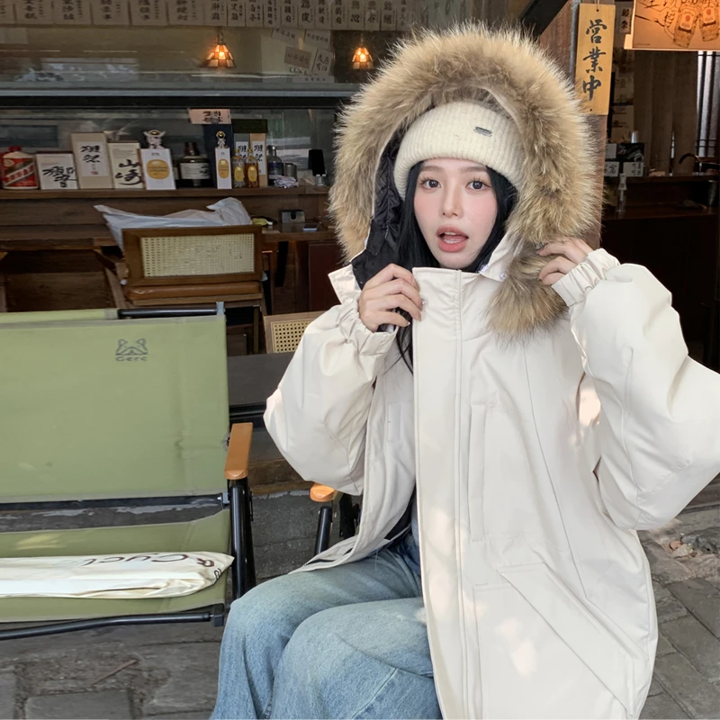 桃可乐90白鸭绒羽绒服女2025新款派克服中长款加厚外套工装大毛领