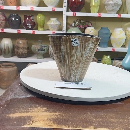 瓶高22口22口14。陶瓷精品摆件摆件。325