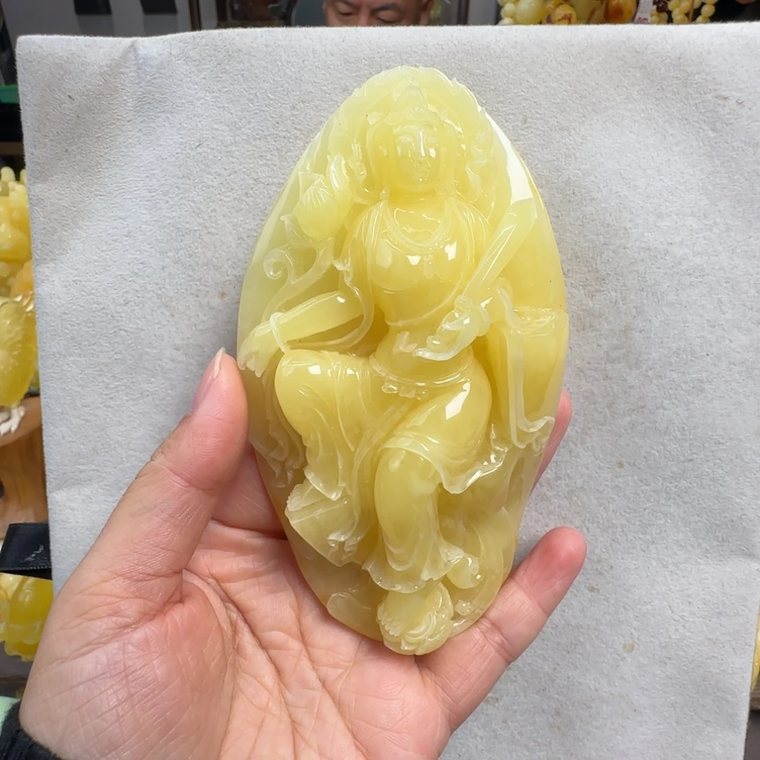 蜜蜡未镶嵌珠宝奇石