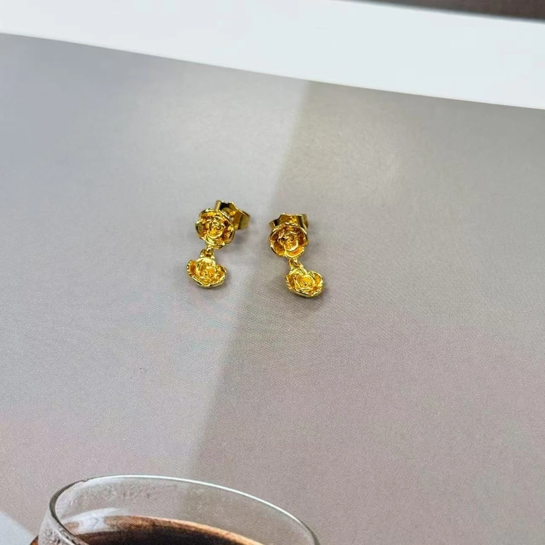 轻奢气质时尚百搭简约精致耳饰aj82010