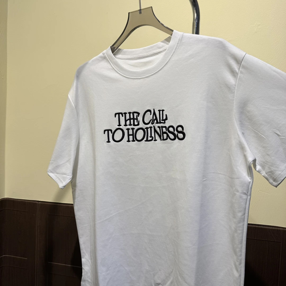 男女同款简约字母圆领短袖