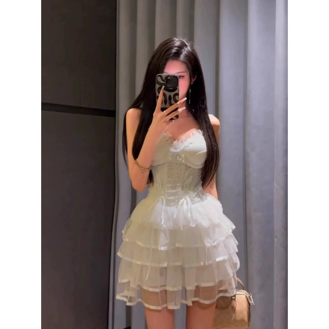 性感纯欲辣妹带胸垫鱼骨短上衣收腰显瘦气质小众蓬蓬裙生日短裙